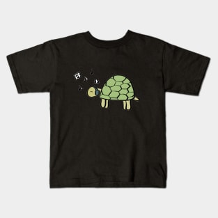 Turtle rocking out to music Kids T-Shirt